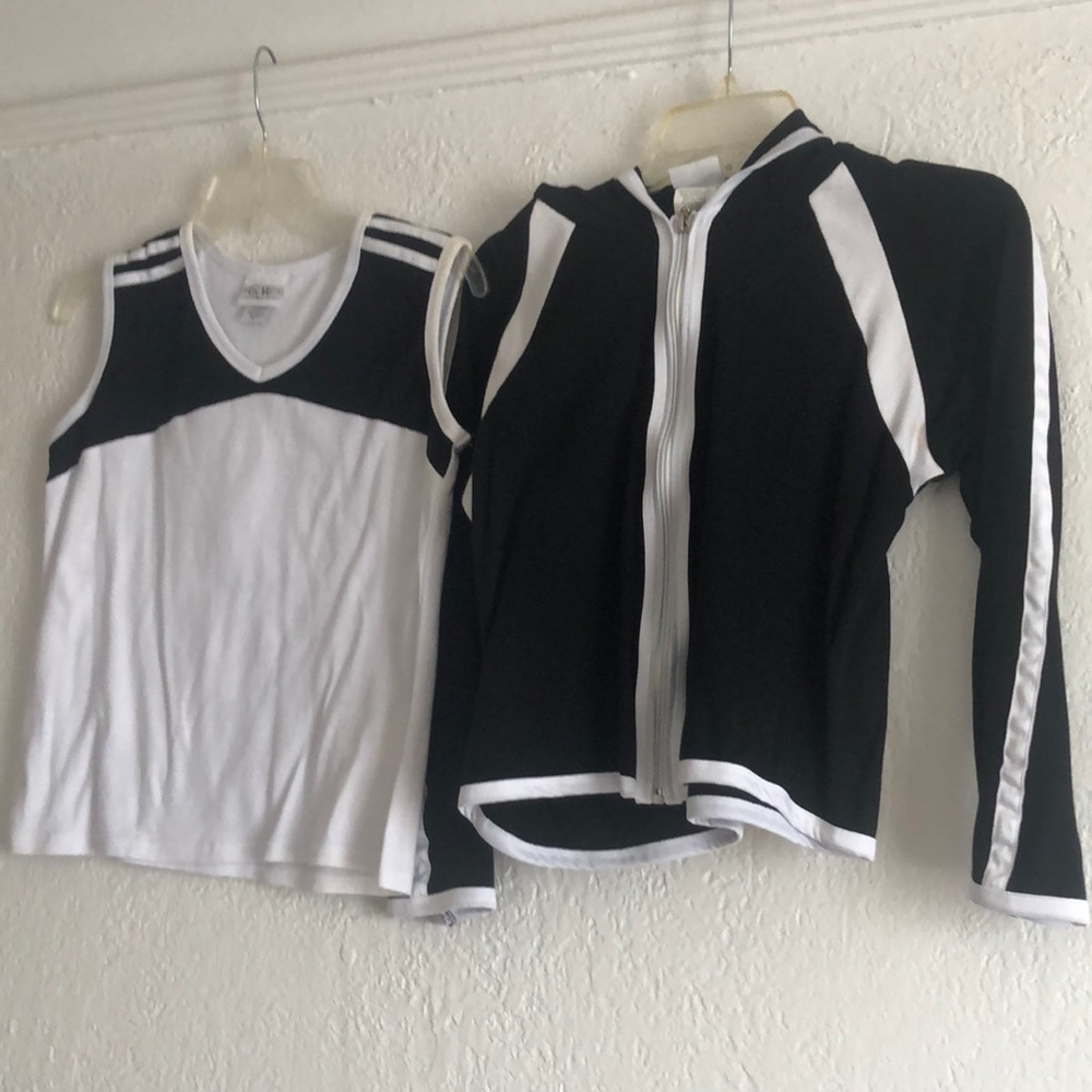 Women’s active two piece